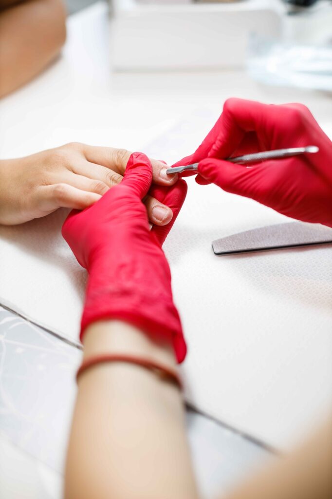 Manichiura Clasica Art Pedi Bacau Manichiura Clasica Art Pedi Bacau